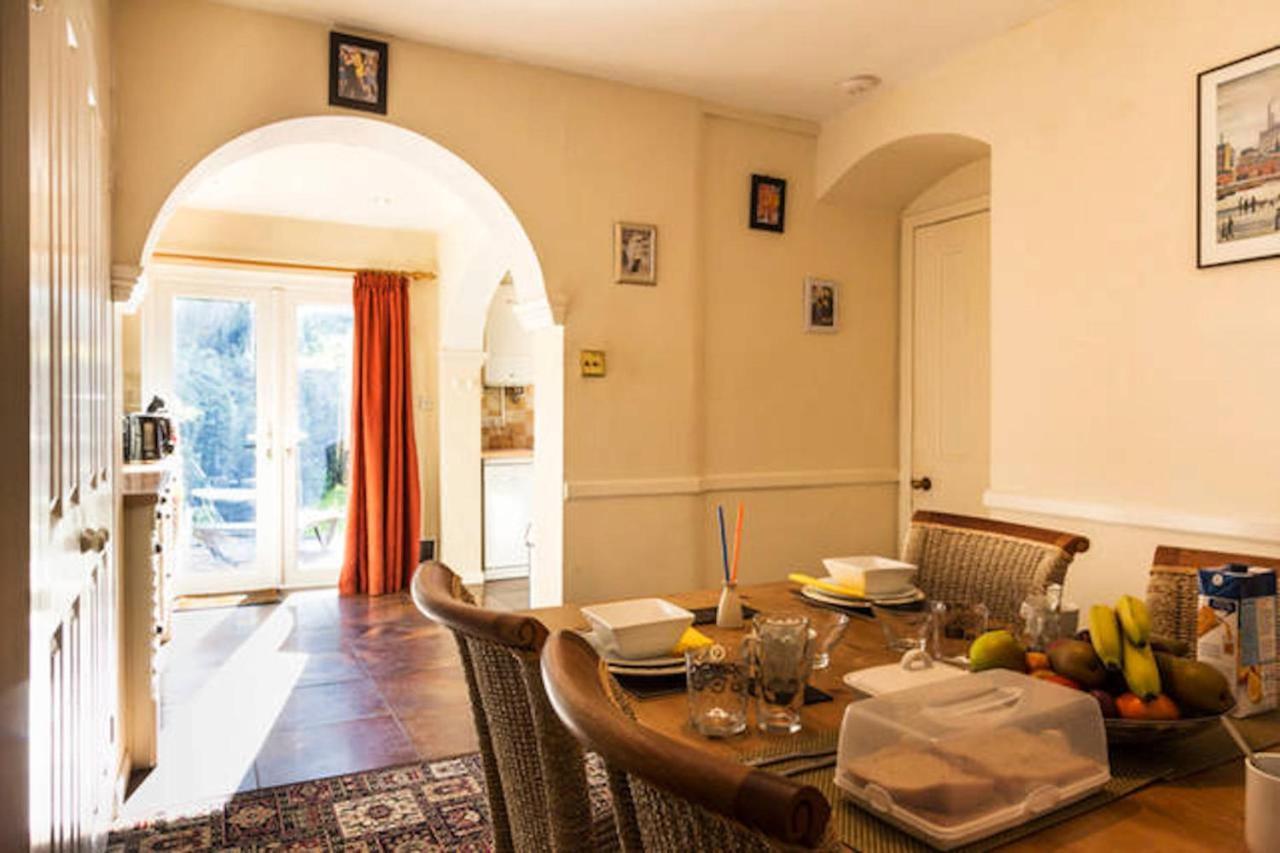 Endearing Edwardian House In Quaint Deal, Kent ภายนอก รูปภาพ