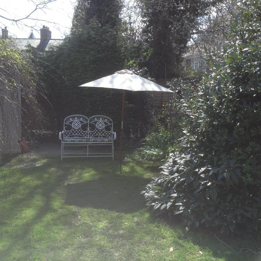 Endearing Edwardian House In Quaint Deal, Kent ภายนอก รูปภาพ